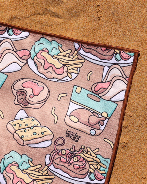 Feeds of Australia Beach Towel